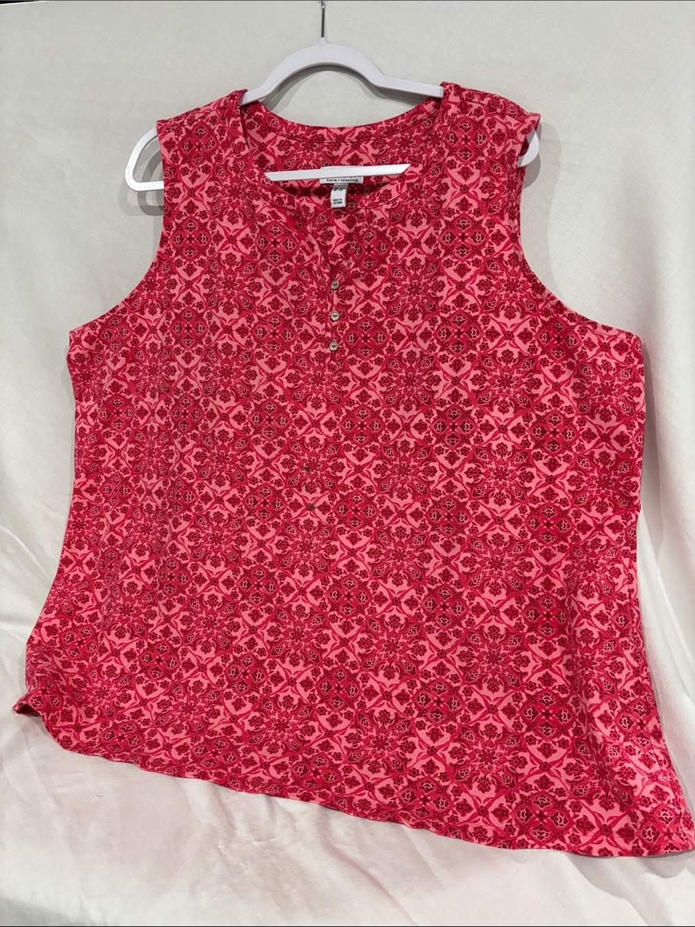 Sleeveless Pink Printed Henley Tank Top size 3x